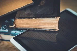 EPublik é a primeira plataforma de autopublicação. Livro e Ipad.